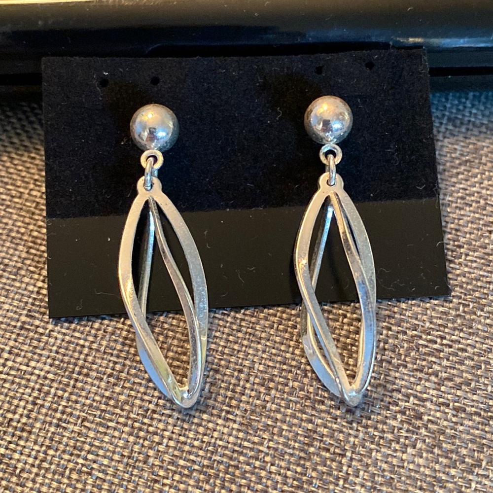 VTG Silver Dangle Earrings